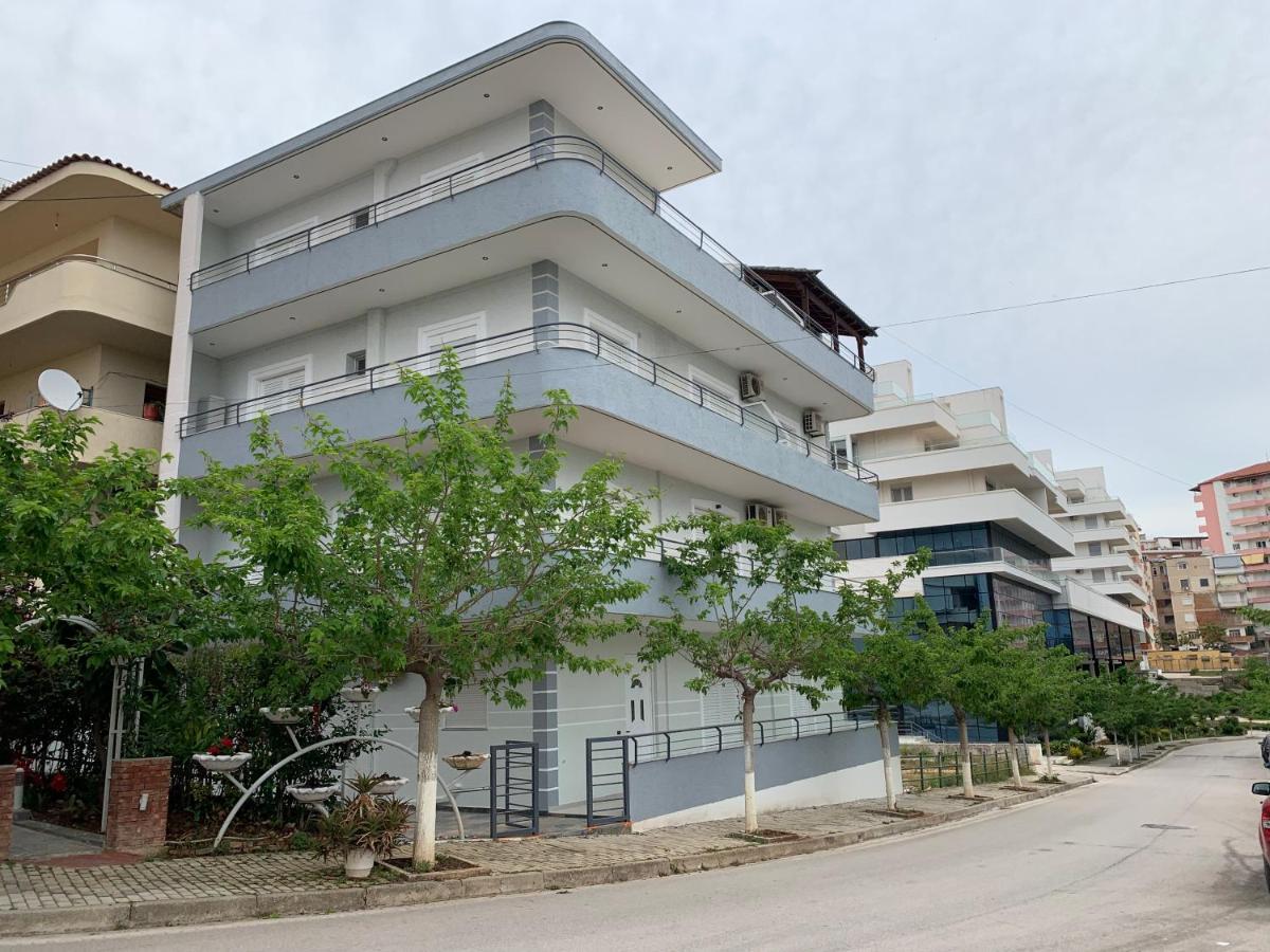 Bardhi Apts Sarande Exterior photo